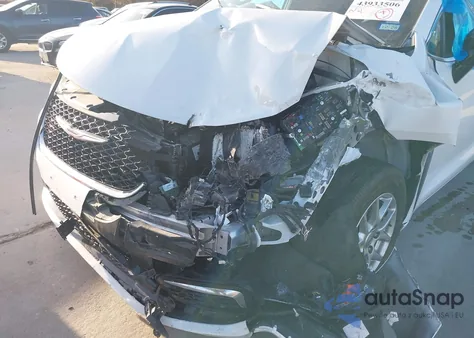 2025 Chrysler Pacifica Select из США, поврежденный, VIN 2C4RC1BG4SR530642